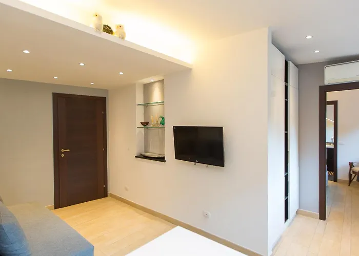 Panorama Penthouse By In *